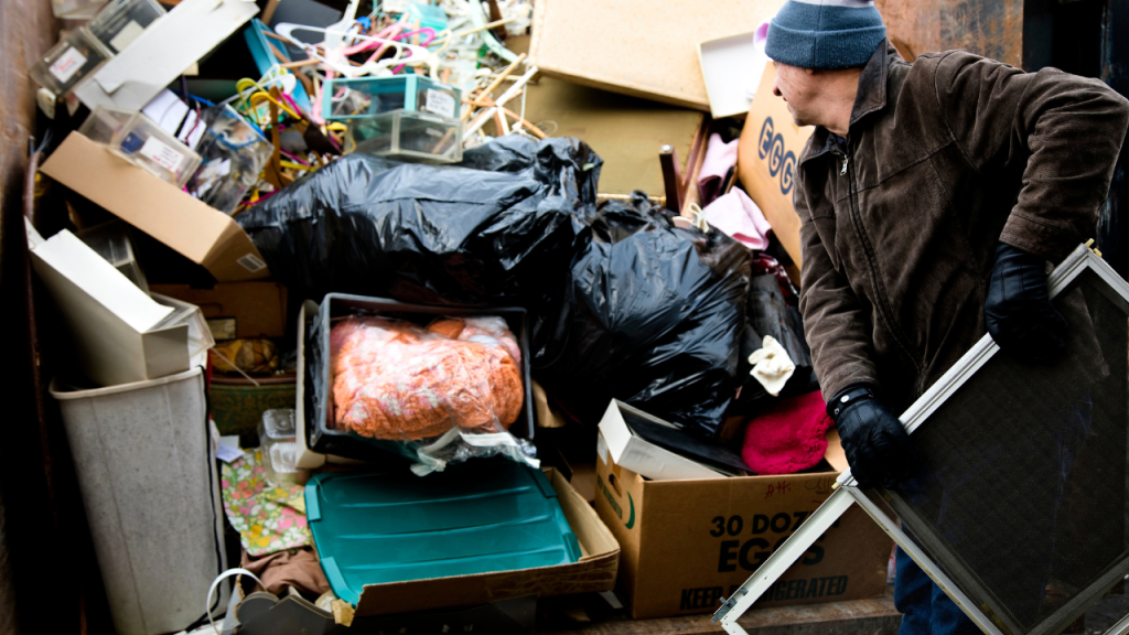 junk removal company taking junk to the dump